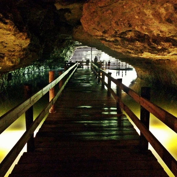 Located near Lake of the Ozarks, Stark Caverns takes visitors on a journey through the ages as they explore its amazing geological formations. 