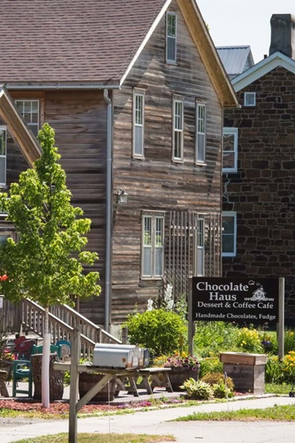Amana Colonies  - Display Image