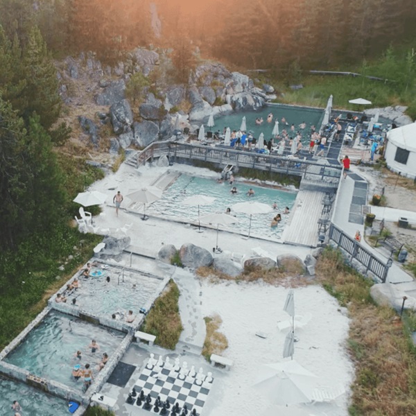 The hot springs feature six-tiered pools with temperatures ranging from 85 to 110 degrees Fahrenheit. 