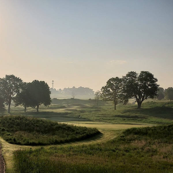 Designed by Brian T. Ault, the Wyncote Golf Course features an 18-hole "Heathlands" style layout reminiscent of traditional Scottish courses. ​