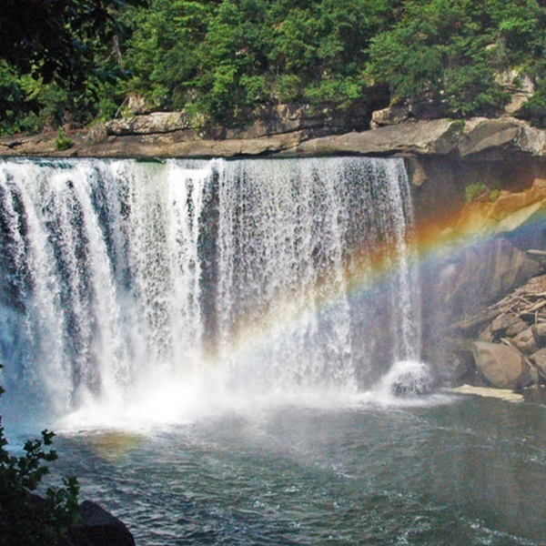 Known as the "Niagara of the South," Cumberland Falls is a 125-foot-wide waterfall that drops 68 feet and is famous for its “moonbow.” 