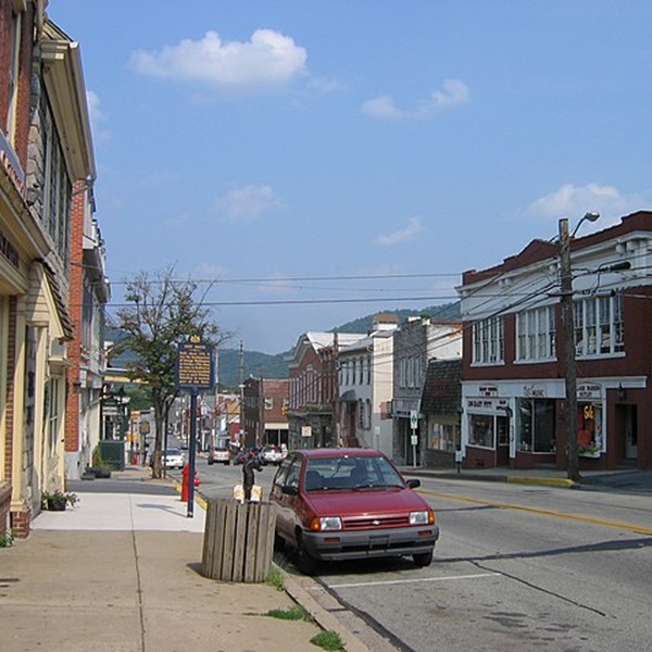 The Bedford Historic District is listed on the National Register of Historic Places for its well-preserved architecture dating back to the 18th century. 
