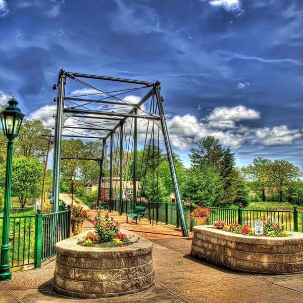 East Main Street Bridge  - Webpage Image