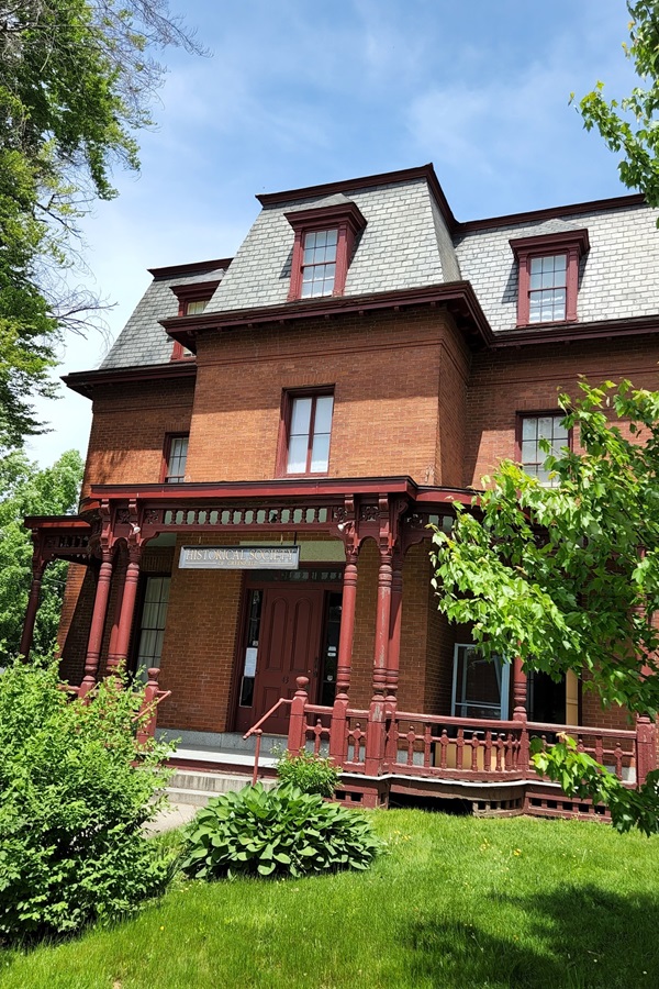 Visit Greenfield, Massachusetts - Display Image