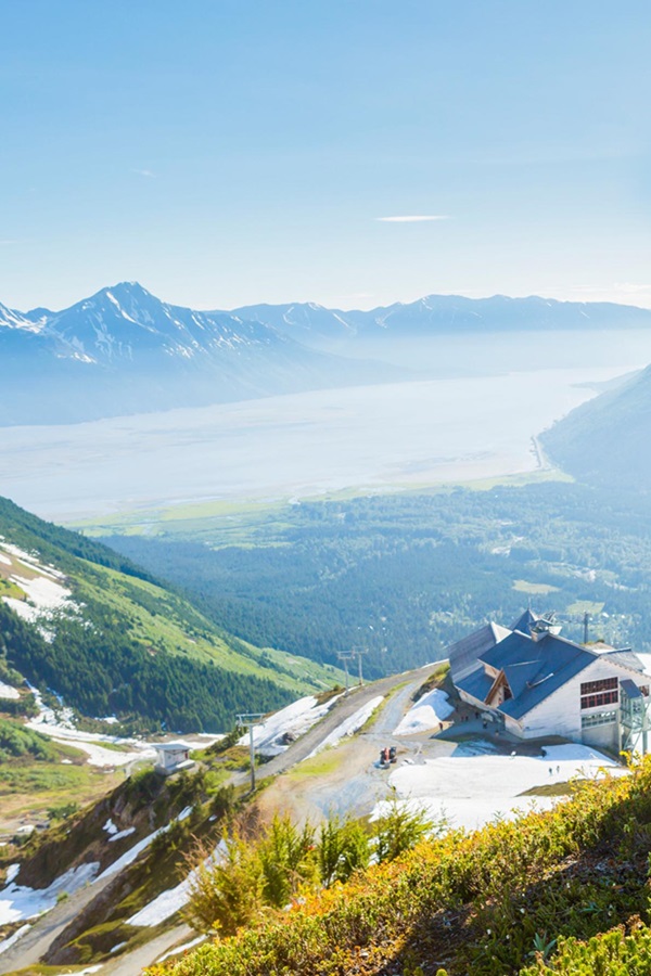 Girdwood Chamber of Commerce  - Display Image