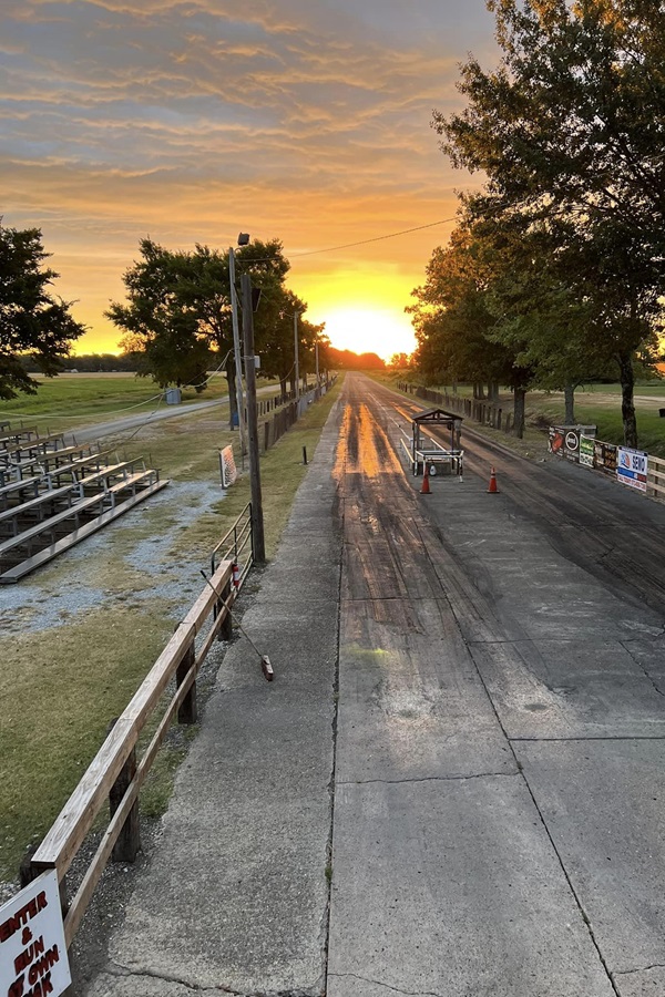 George Ray's Wildcat Dragstrip  - Display Image