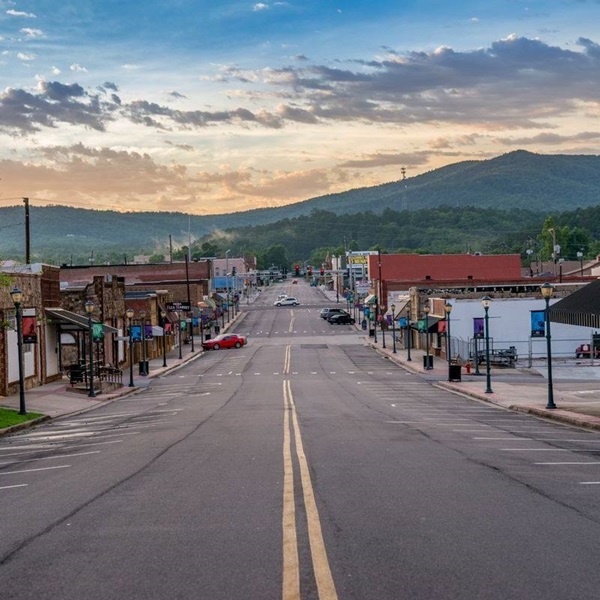 Mena serves as a gateway to the Ouachita National Forest and is known for its natural beauty, outdoor recreation, and historic charm. 