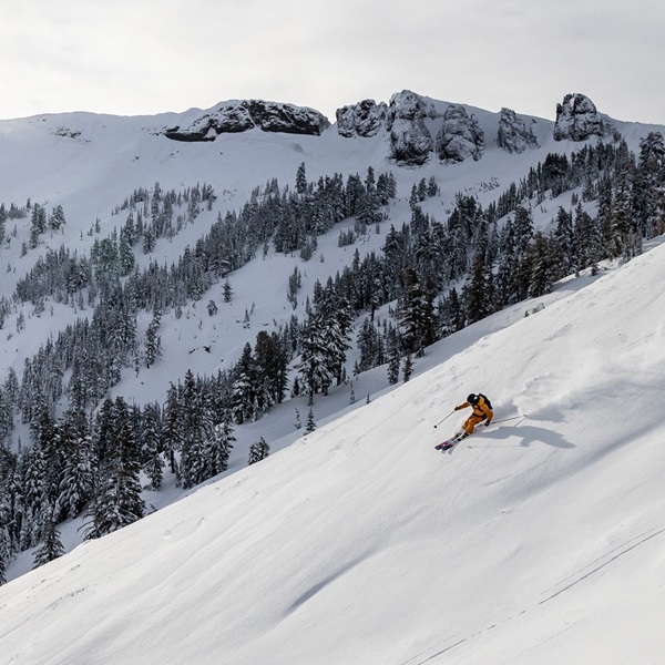 The resort is particularly known for its challenging terrain, including steep runs, cliffs, and cornices that appeal to advanced and expert skiers and snowboarders. 