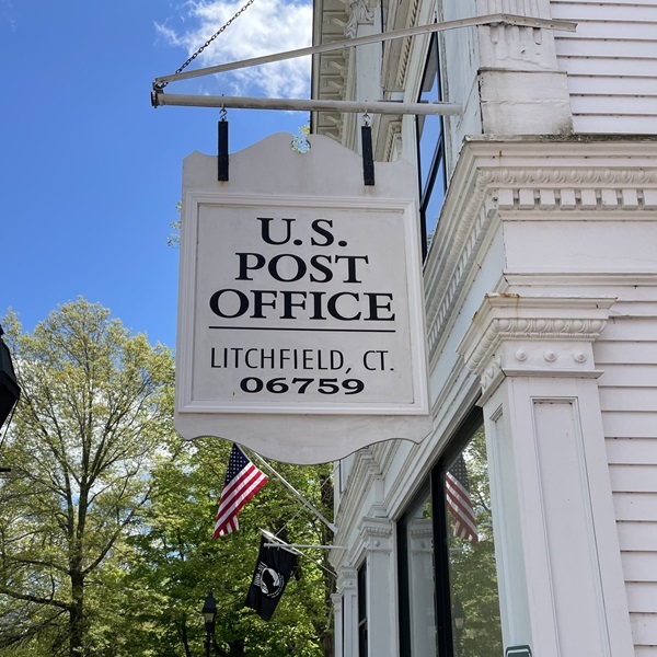 The town center is part of the Litchfield Historic District, a National Historic Landmark. 