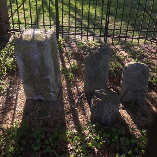 Delmar straddles the Delaware-Maryland state line, and visitors can explore sites related to the historic Mason-Dixon Line. 