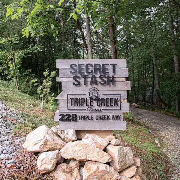Triple Creek Farms is set on a spacious property with lush gardens, walking trails, and creeks, offering plenty of opportunities for outdoor relaxation and exploration. 