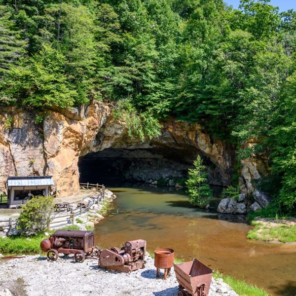 The village is set against the backdrop of the beautiful Blue Ridge Mountains, providing a scenic and peaceful environment for visitors. 
