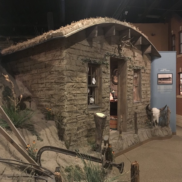 Hugoton is located near the historic Santa Fe Trail, a major trade route that connected Missouri to Santa Fe, New Mexico, in the 19th century. 