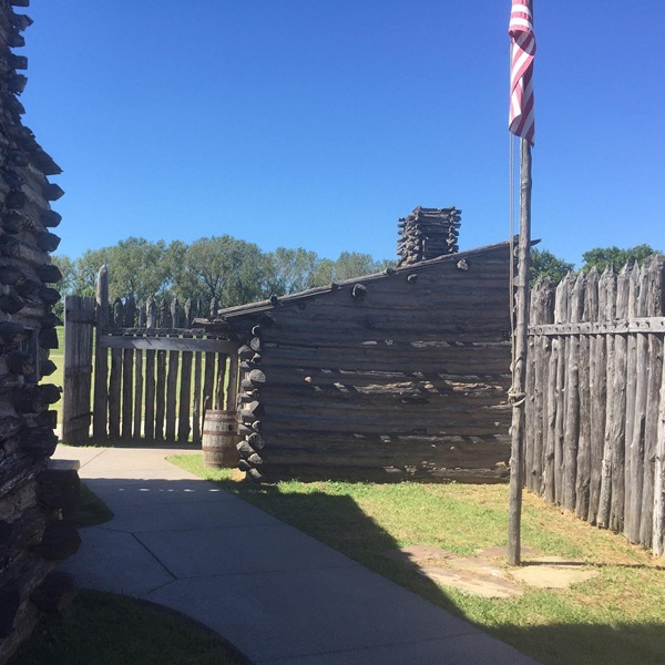 Visitors can explore a reconstructed campsite that replicates the layout and structures used by the expedition members during their stay, including replica buildings such as cabins, storage facilities, and a fortification. 