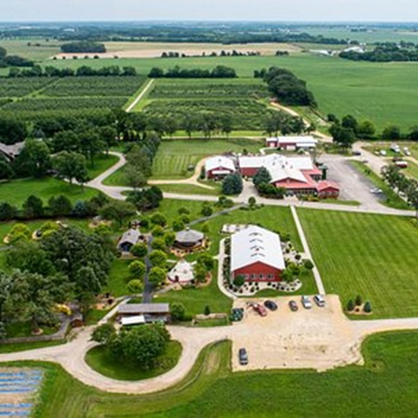Harvard is home to the annual Harvard Milk Days festival, one of the oldest and largest dairy festivals in the United States. 