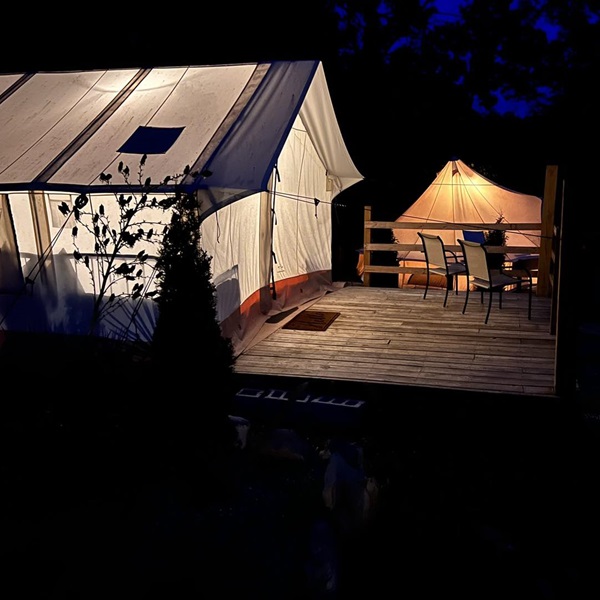 Lake Cumberland Glamping offers a unique outdoor accommodation experience, providing luxurious camping (glamping) options near Lake Cumberland.  