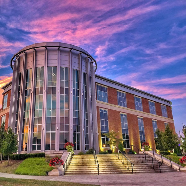 Historic Downtown Somerset serves as a hub for local arts and culture, hosting art exhibits, performances, and workshops. 