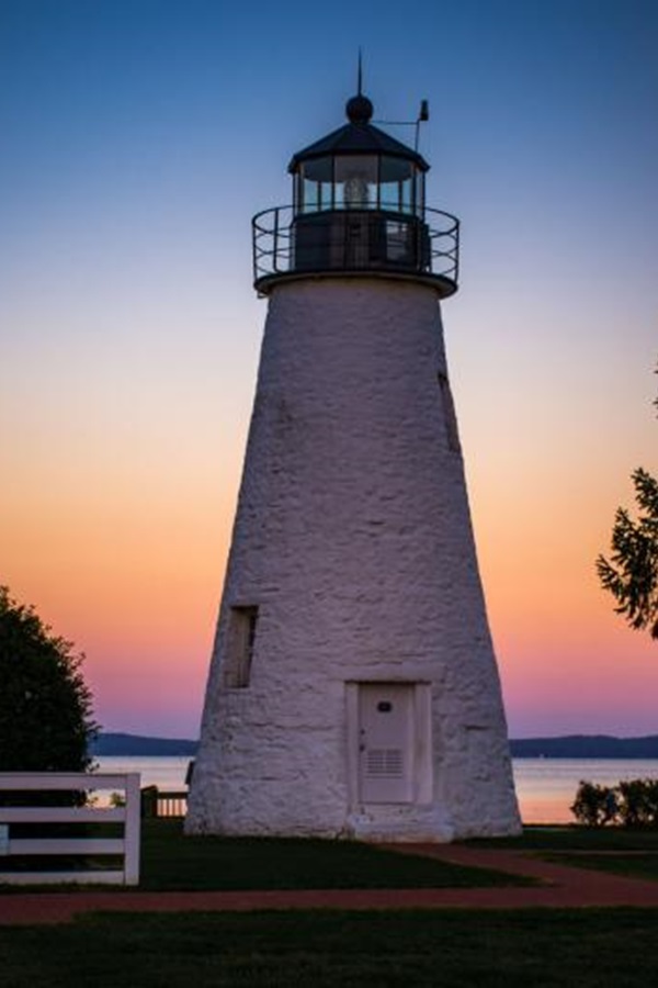 Havre de Grace Visitor Center   - Display Image
