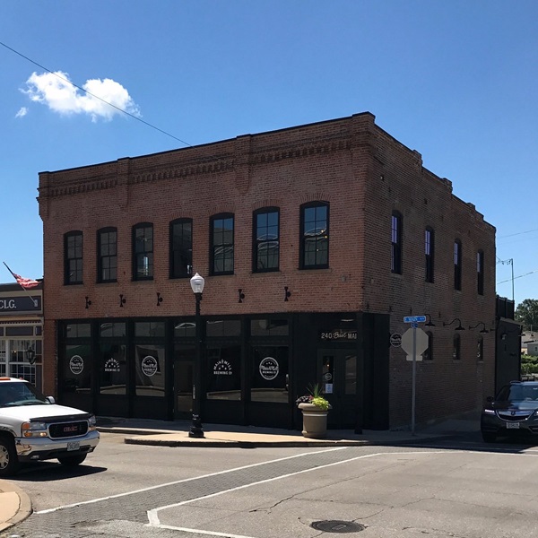 Festus has several historic sites and buildings that reflect the town's history and visitors can explore the architecture and learn about the area's past. 