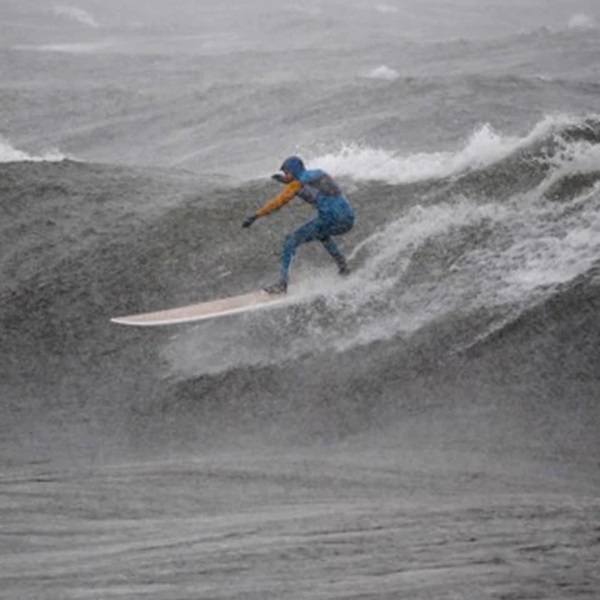 Surfing at Au Train Beach is most consistent during the fall and winter months when wave heights can range from 2 to 6 feet, and larger swells during strong storms. 