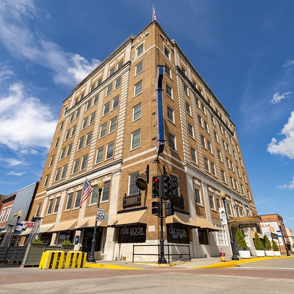 The downtown area of Sedalia features historic architecture, local shops, restaurants, and cultural attractions. 
