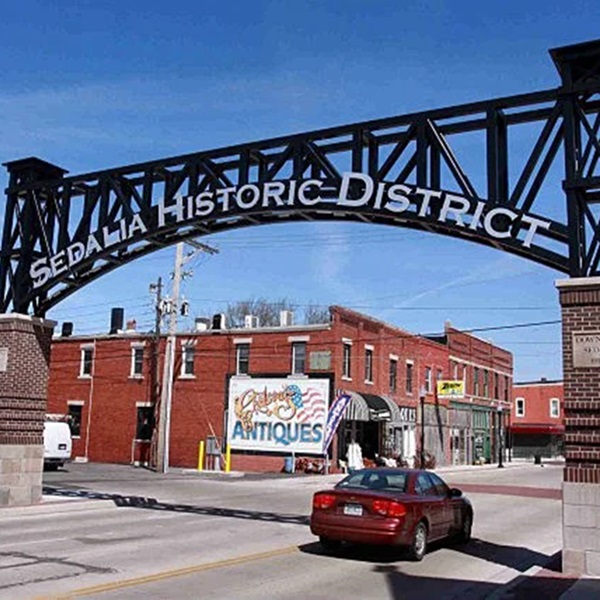 Sedalia Convention & Visitors Bureau   - Webpage Image