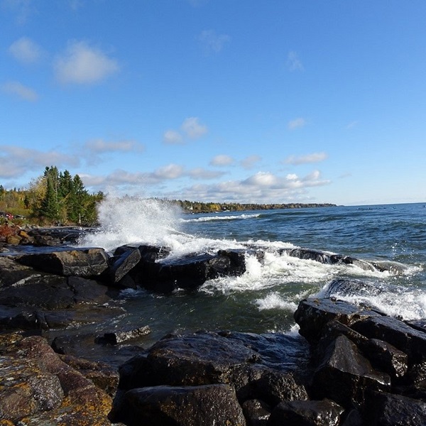 Stoney Point is located on the North Shore of Lake Superior, and is a well-known surf spot in the Upper Midwest, one of the best on the Great Lakes. 