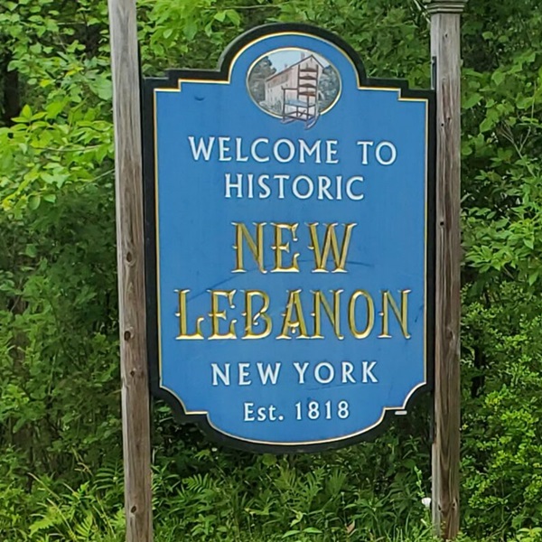 The town itself features several historic buildings and homes, reflecting its early American roots. 