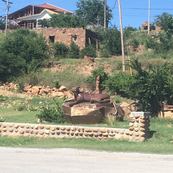 Established in 1908, it is known as Oklahoma’s first resort town and is famous for its unique cobblestone architecture. 