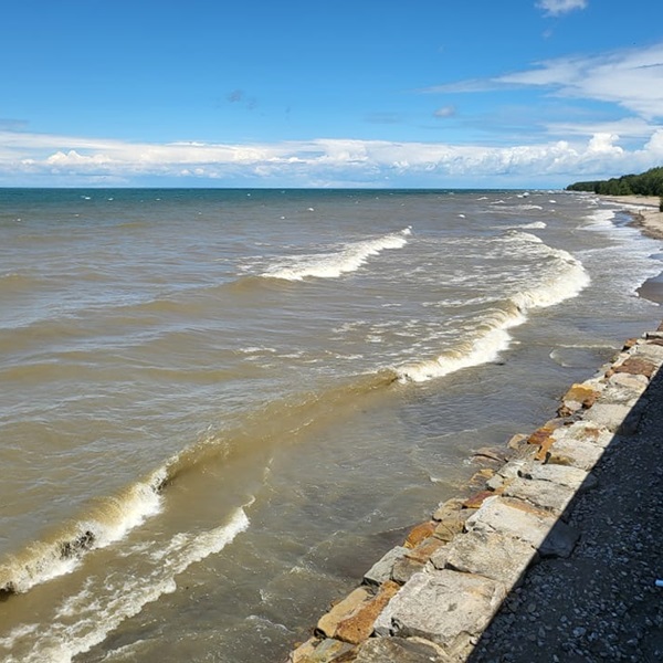 Presque Isle Beach is not heavily crowded, especially during the off-season, making it an attractive spot for those looking for a quieter, more solitary surfing experience. 
