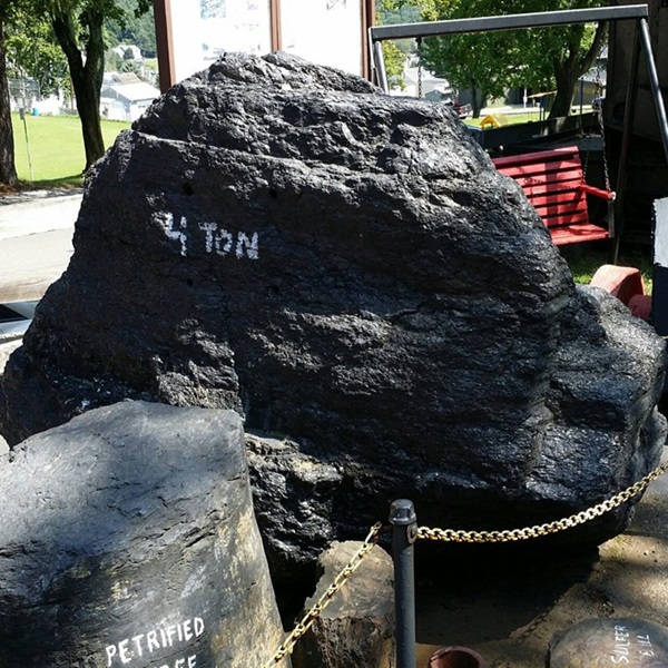 The tour focuses on the mining of anthracite coal, a hard and highly carbon-rich type of coal that was a significant fuel source during the Industrial Revolution and is still used in some applications today. 