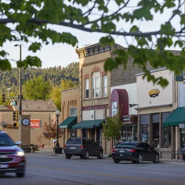 Downtown Spearfish offers a variety of shops, boutiques, and galleries selling local art, crafts, and gifts. 