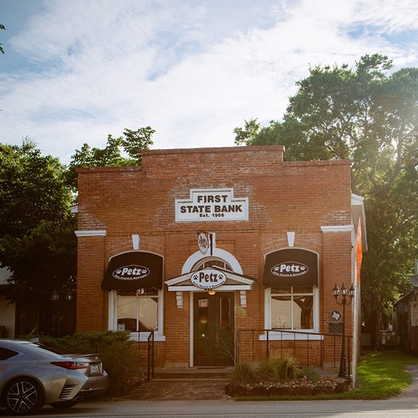 Visitors can stroll along the charming streets and explore local businesses housed in historic structures. 