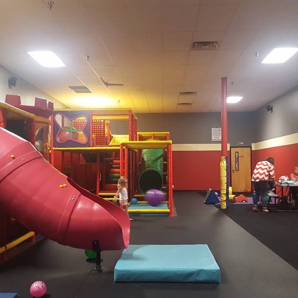 Thunder Alley Lanes provides facilities for hosting birthday parties, group events, and corporate gatherings, offering party packages that include a dedicated event space. 