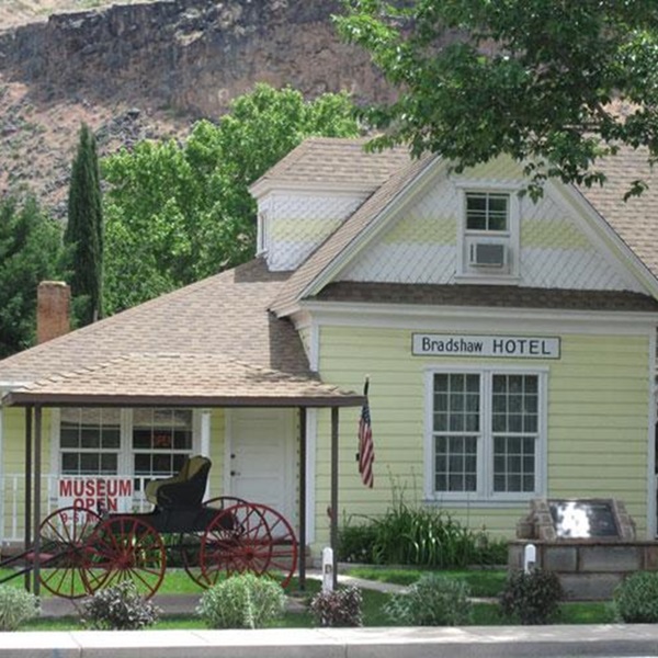 The museum is part of a heritage park that includes several historic buildings that have been restored and preserved. 